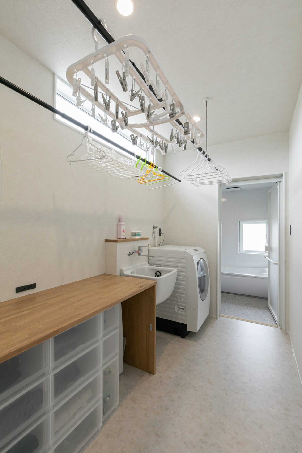 回遊動線で家事楽な家06