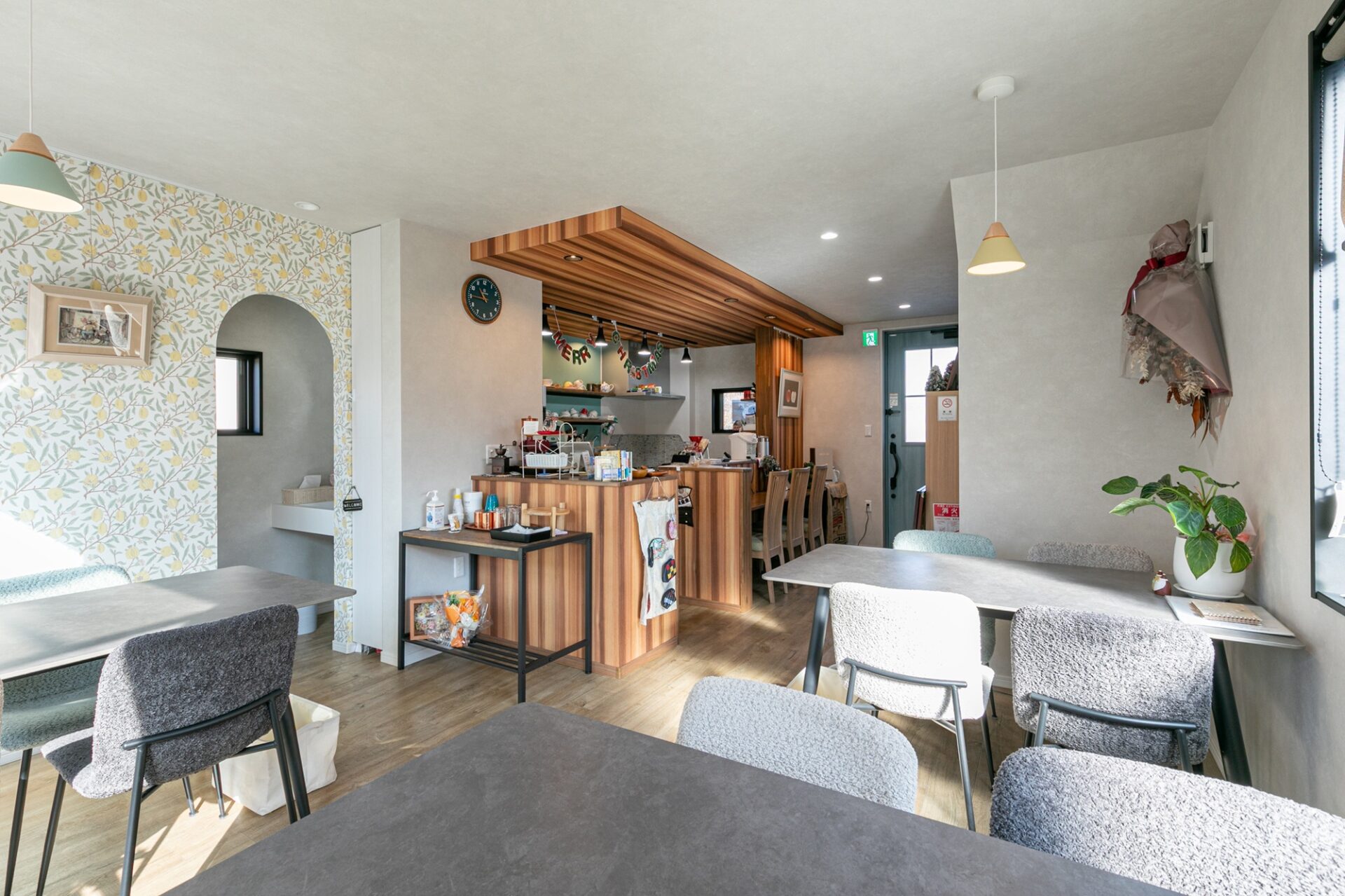 オーナー様の想いを形にした　くつろぎのカフェ05