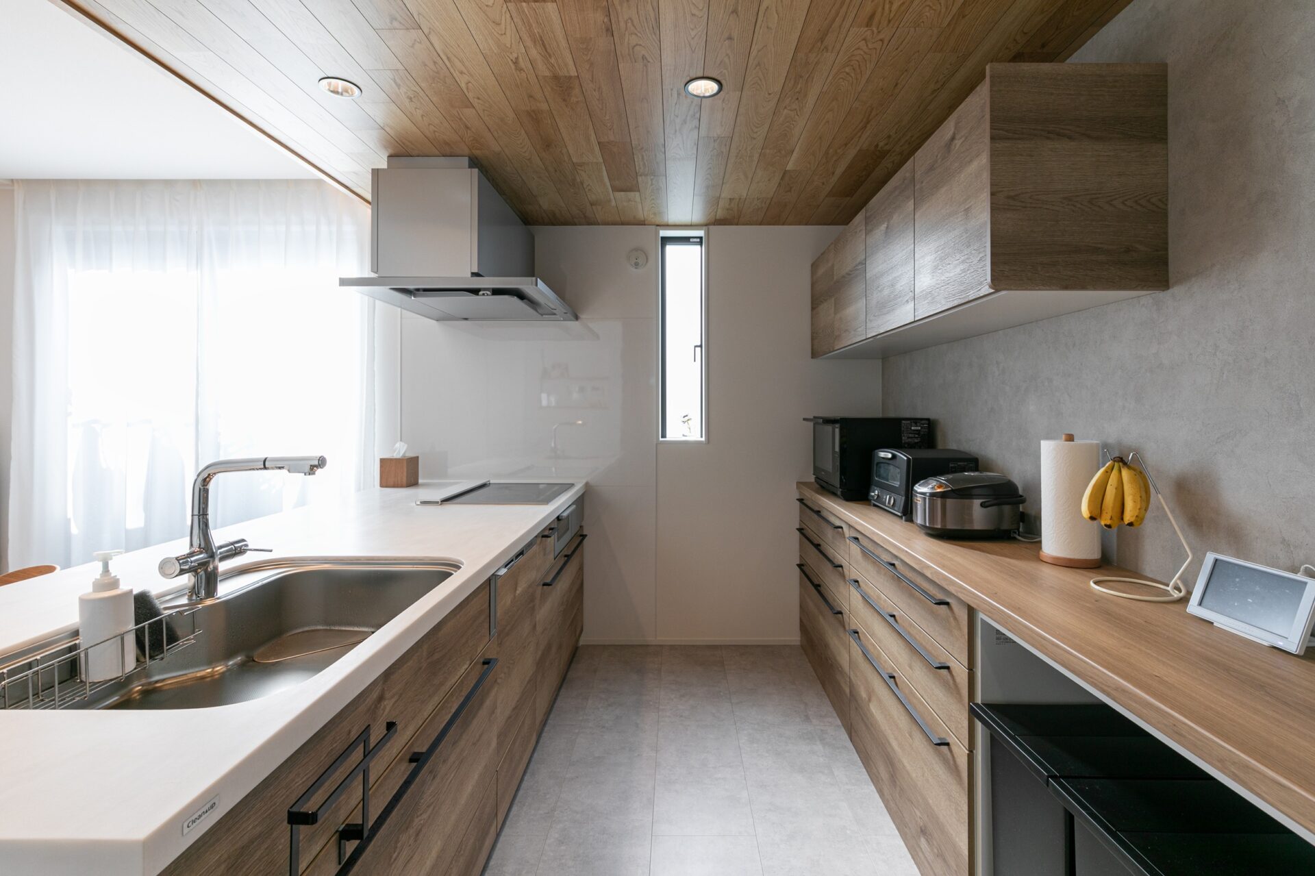 時を重ねても美しい、切妻屋根の住まい03